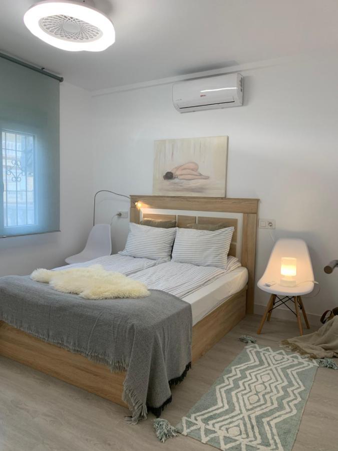 Holiday House Torrevieja Bagian luar foto