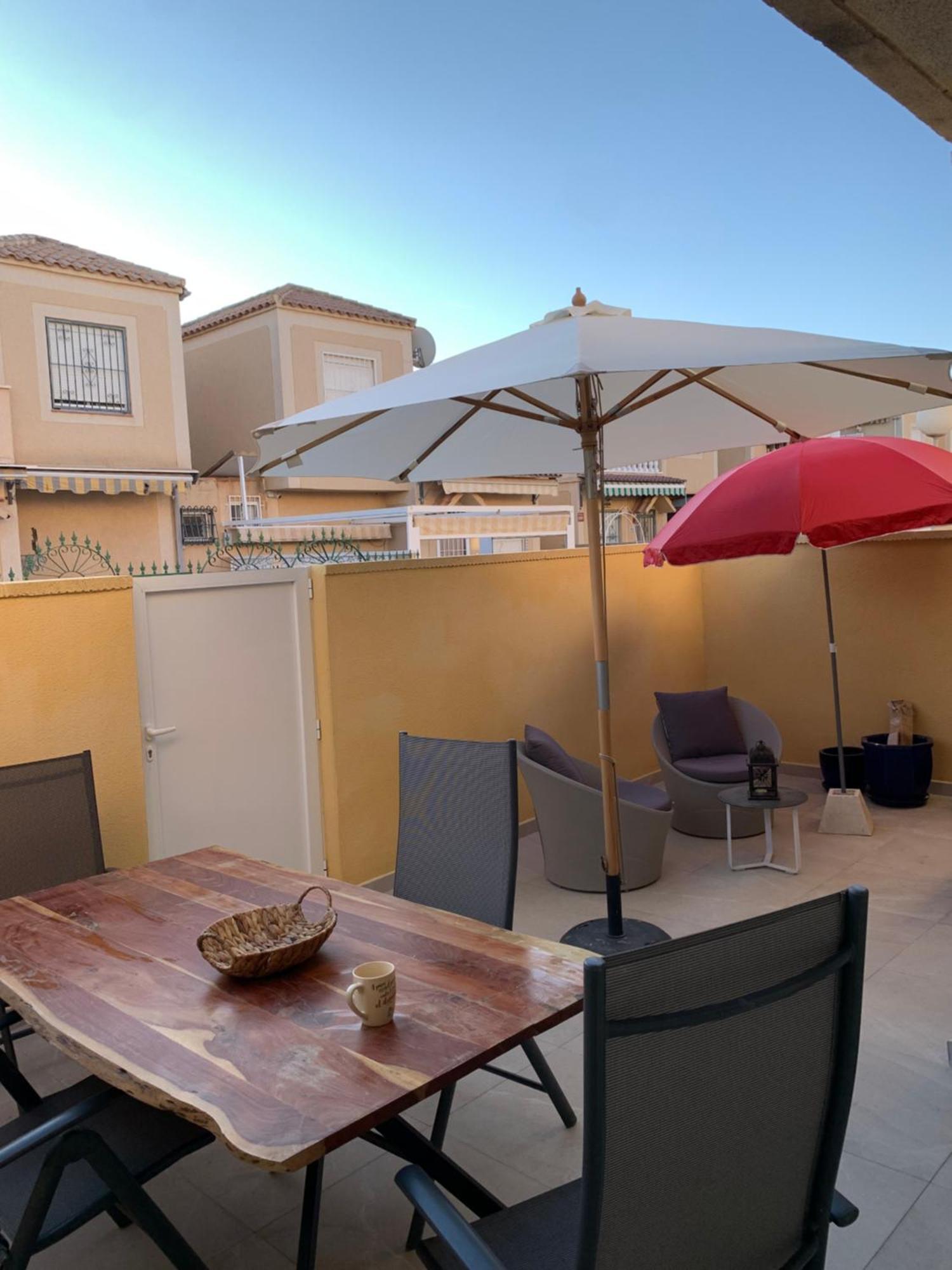 Holiday House Torrevieja Bagian luar foto